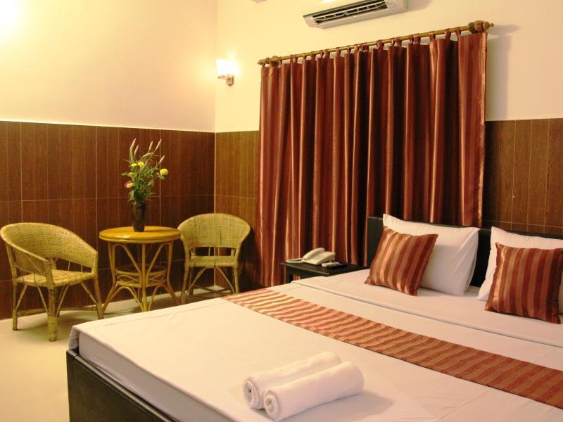 Botoum Hotel Sisophon Bagian luar foto